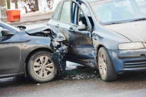Indianapolis failure to yield car accident lawyer.