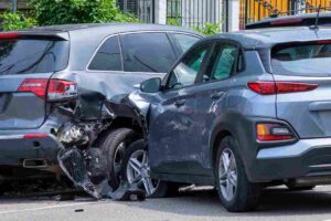 Car accident lawyer in Lawrence